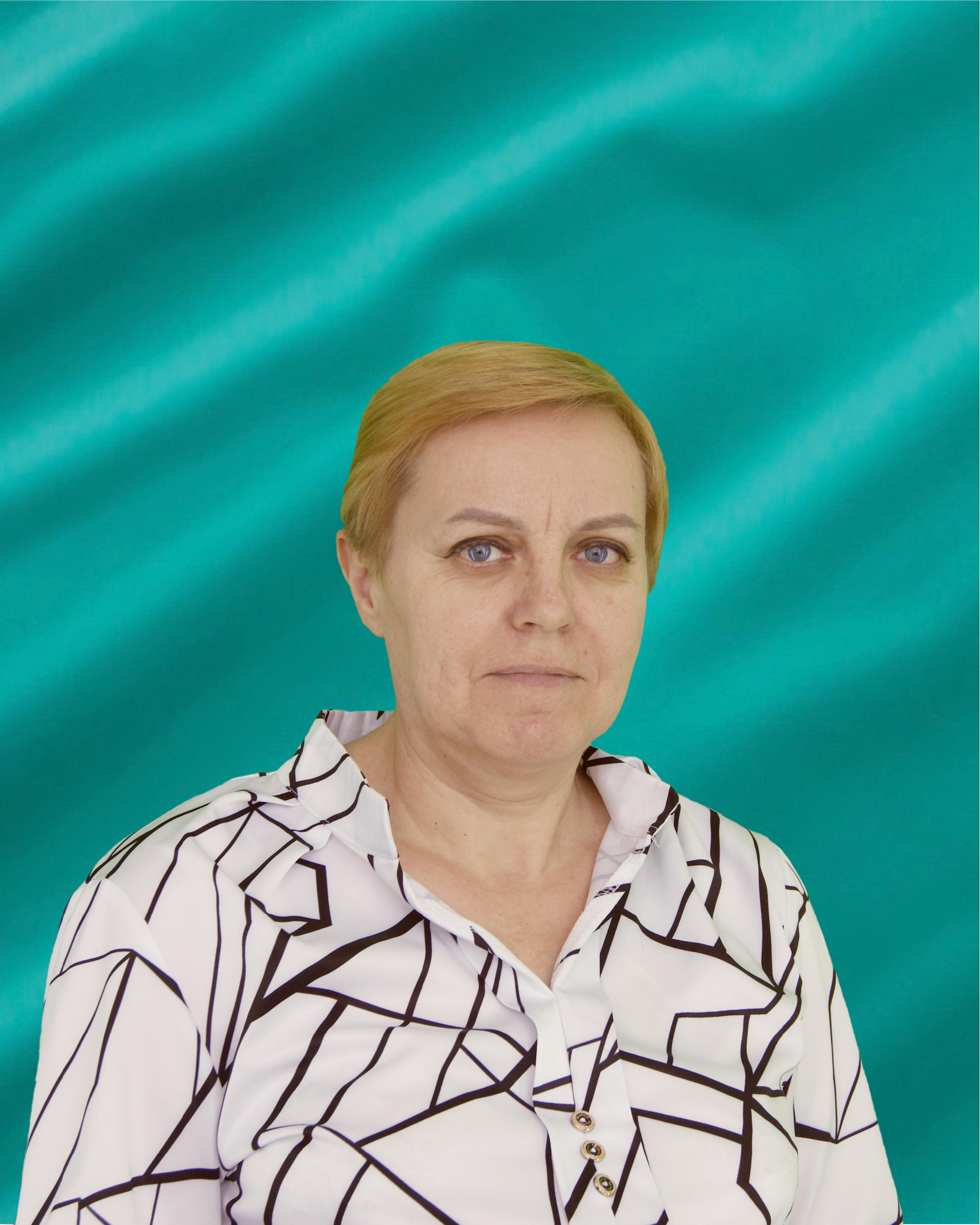 Мельникова Наталья Геннадьевна.
